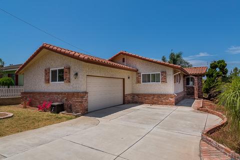 624 Sacramento Ave, Spring Valley, CA 91977 photo 1