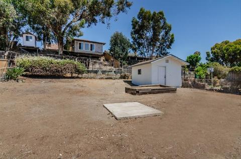 253 Gannet Dr, Vista, CA 92083 photo 25
