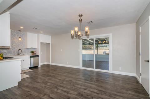253 Gannet Dr, Vista, CA 92083 photo 10