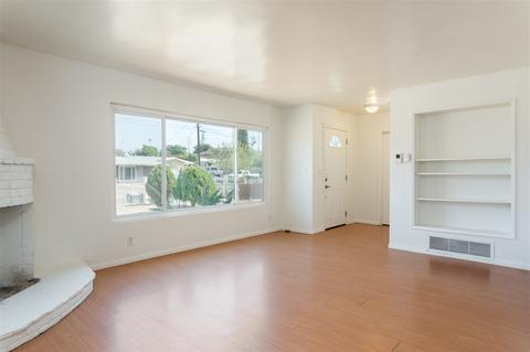 201 E 14th, Escondido, CA 92025 photo 2