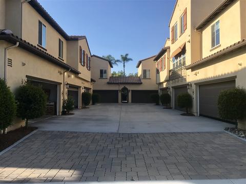 1668 Fairlead Ave, Carlsbad, CA 92011 photo 4