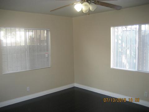 15213 S Gibson Ave, Compton, CA 90221 photo 9