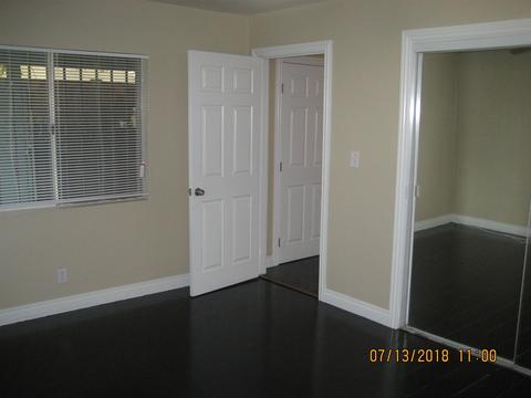15213 S Gibson Ave, Compton, CA 90221 photo 13