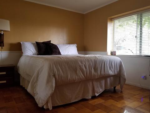 1104 Knowles Ave, Carlsbad, CA 92008 photo 8