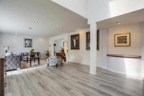 8430 Cliffridge Ln, La Jolla, CA 92037 photo 7