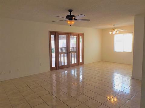 934 N Beech St, Escondido, CA 92026 photo 3