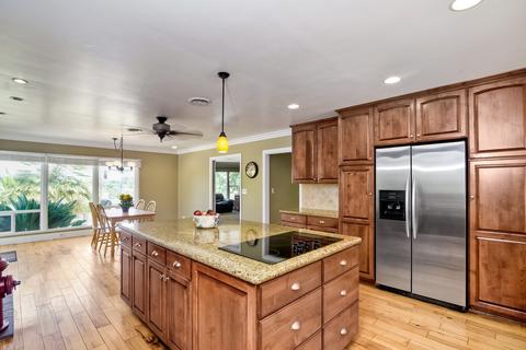 1643 Humphrey Pl, Escondido, CA 92025 photo 10