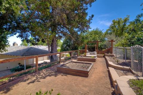 1643 Humphrey Pl, Escondido, CA 92025 photo 24