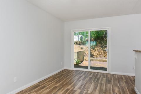 8285 Melrose Ln, El Cajon, CA 92021 photo 6