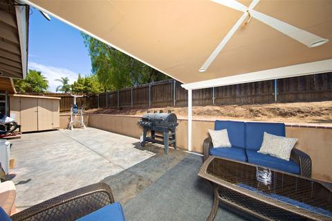 1260 Barbara Dr, Vista, CA 92084 photo 17