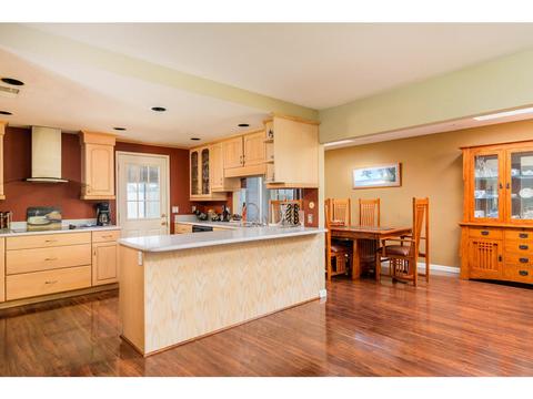 9736 Dunedin Ct, Santee, CA 92071 photo 3