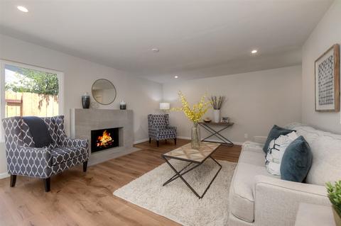 15132 Amso St, Poway, CA 92064 photo 5