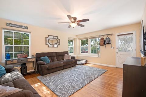 8111 E Torin St, Long Beach, CA 90808 photo 9