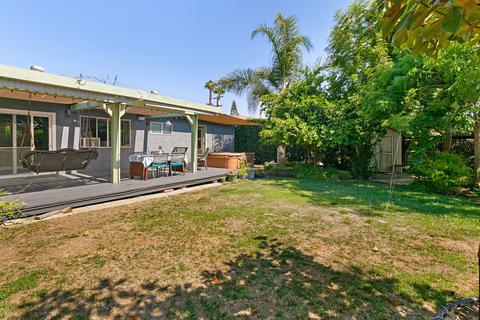 3424 Fairway Dr, La Mesa, CA 91941 photo 3