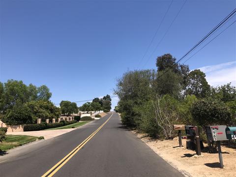 4951 San Jacinto Cir, Fallbrook, CA 92028 photo 17