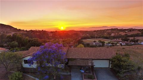 4951 San Jacinto Cir, Fallbrook, CA 92028 photo 1