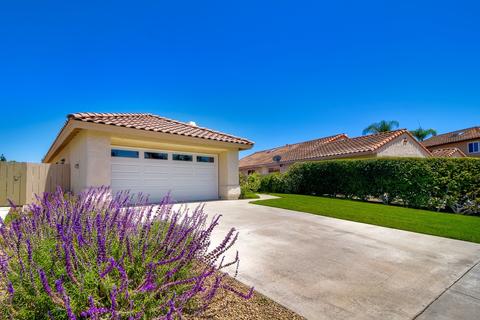 2929 Via Emerado, Carlsbad, CA 92009 photo 2