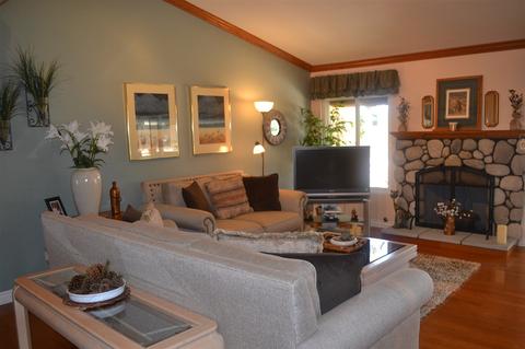 4557 Hancock Cir, Oceanside, CA 92056 photo 9