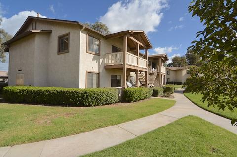1423 Graves Ave #209, El Cajon, CA 92021 photo 1