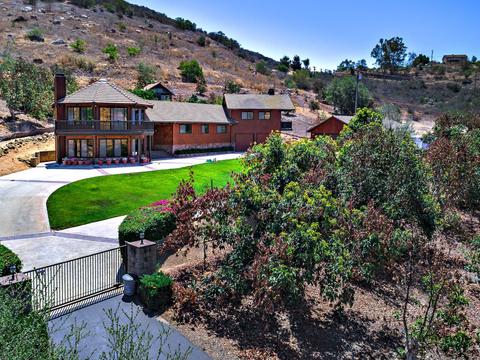 2063 Rainbow Glen Rd, Fallbrook, CA 92028 photo 3
