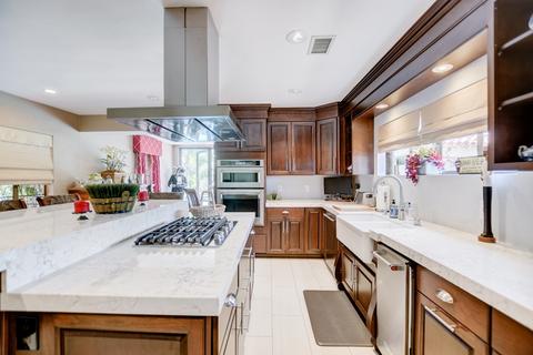 111 Pepper Tree, Chula Vista, CA 91910 photo 9