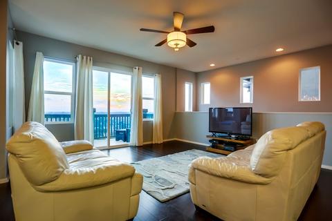 7308 Orien Ave, La Mesa, CA 91941 photo 2