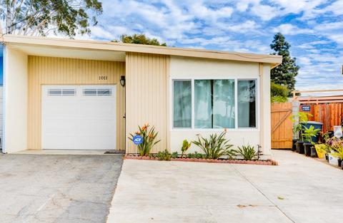 1011 Bartlett Dr, Vista, CA 92084 photo 3