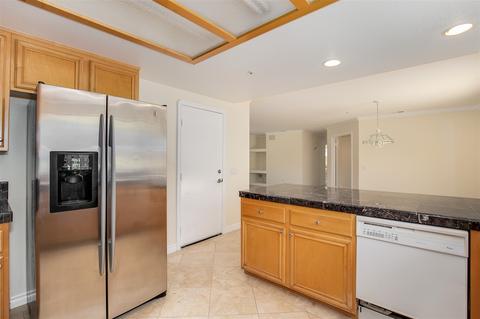 10491 Del Rio Rd, Spring Valley, CA 91978 photo 9