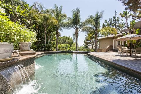 2910 Managua Pl, Carlsbad, CA 92009 photo 1