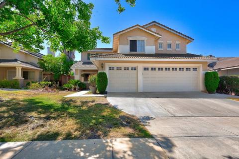 452 Alyssum Way, Oceanside, CA 92057 photo 1