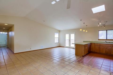 4005 Massachusetts Ave, La Mesa, CA 91941 photo 4