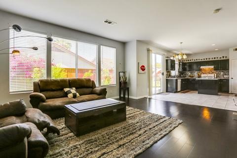 3976 Escala Cv, Oceanside, CA 92058 photo 6