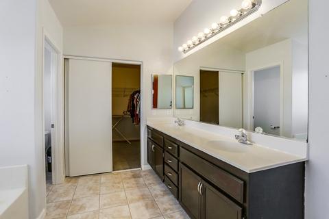 3976 Escala Cv, Oceanside, CA 92058 photo 15