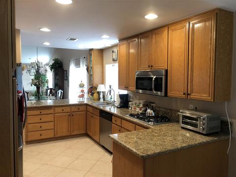 582 Pacesetter St, Oceanside, CA 92057 photo 1