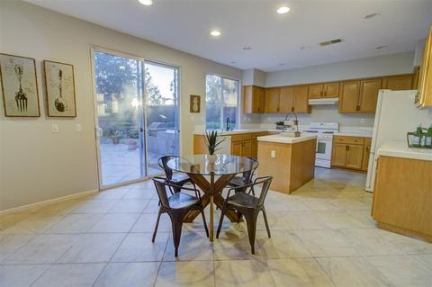 1059 Greenway Rd, Oceanside, CA 92057 photo 6