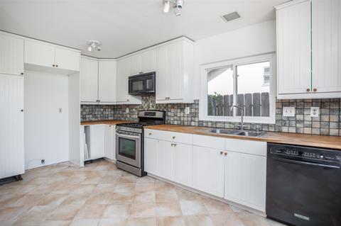 11030 Crystal Springs Rd, Santee, CA 92071 photo 9