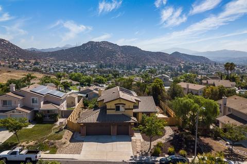 9899 Mollie Ln, Santee, CA 92071 photo 2
