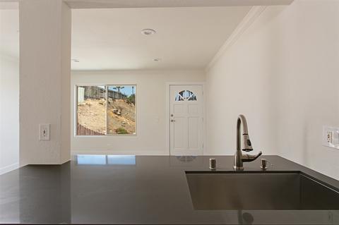 615 Vine St #7, Oceanside, CA 92054 photo 9