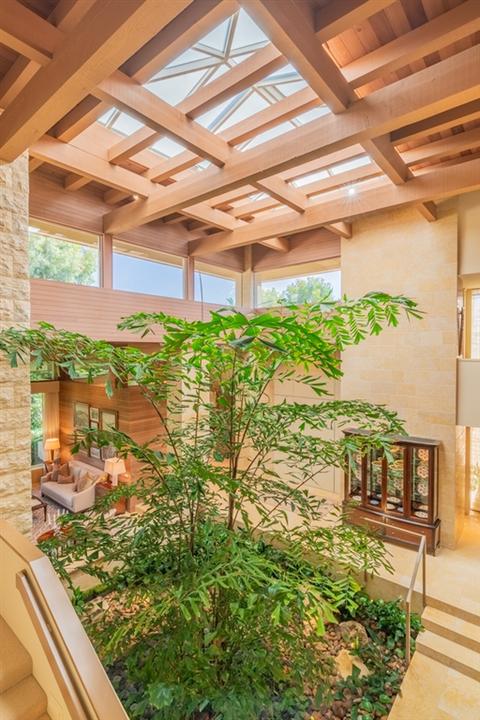7777 Starlight Dr, La Jolla, CA 92037 photo 4