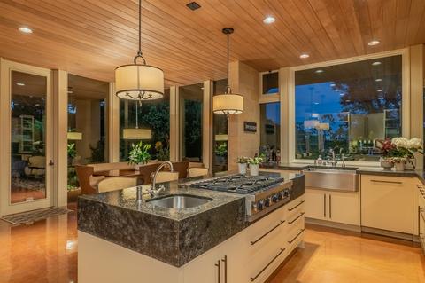 7777 Starlight Dr, La Jolla, CA 92037 photo 6
