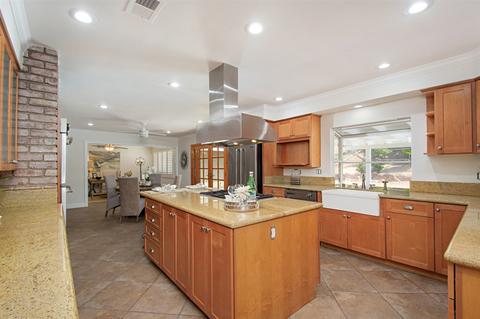 1697 Sunburst Dr, El Cajon, CA 92021 photo 9