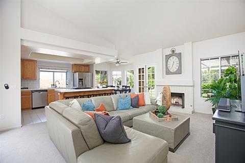 252 Silvercreek Gln, Escondido, CA 92029 photo 7