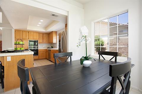 252 Silvercreek Gln, Escondido, CA 92029 photo 10