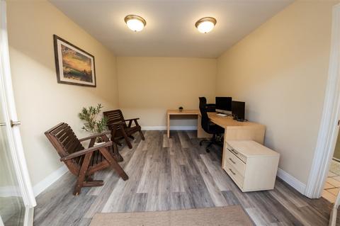 16716 Valle Verde Rd, Poway, CA 92064 photo 21