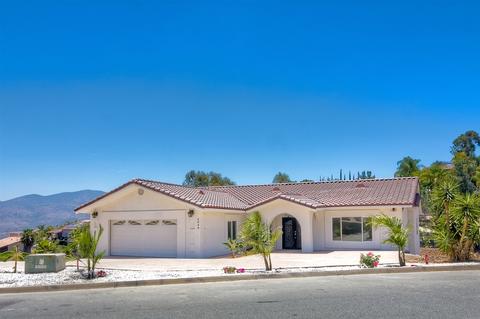 9939 Jacoby Rd, Spring Valley, CA 91977 photo 1