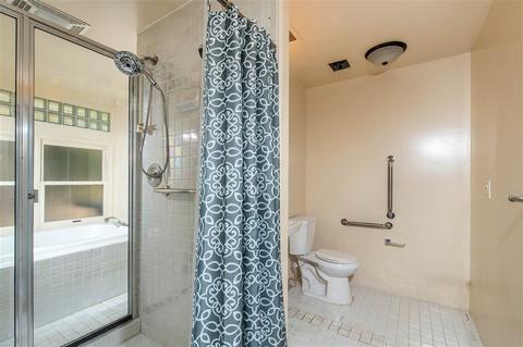 8302 Sugarman Dr, La Jolla, CA 92037 photo 19