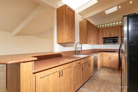 8302 Sugarman Dr, La Jolla, CA 92037 photo 14