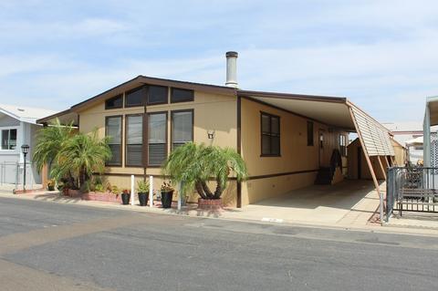 4660 N River Rd #26, Oceanside, CA 92057 photo 2