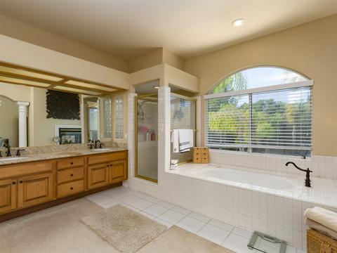40545 Nob Ct, Temecula, CA 92591 photo 16