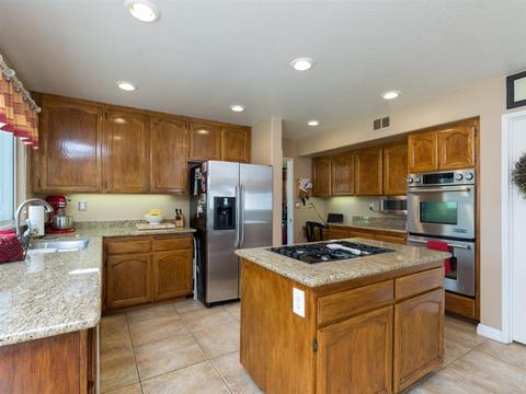 40545 Nob Ct, Temecula, CA 92591 photo 13